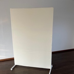パーテーション　新品未使用未組み立ての画像