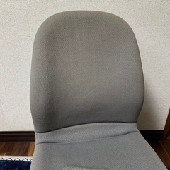 キャスター付き椅子　オフィスチェアの画像