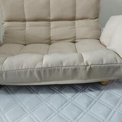 ソファー　ファブリック　ベージュ　の画像