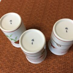 お値下げ【未使用品】昭和？3客 湯飲み 瑞春 湯のみ ミニカップ 茶器 和食器 器 ヴィンテージの画像