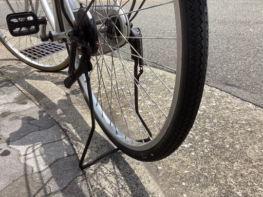 ♪ジモティー特価♪自動点灯LEDオートライト付き２７型中古自転車