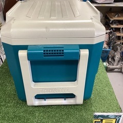 中古B】makita(マキタ) 18v充電式保冷温庫 (本体のみ) CW180DZの画像