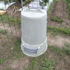 【中古】大型コンポスト容器　130㍑　