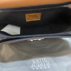 【中古】ブラウンのショルダーバッグの画像