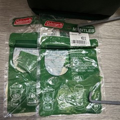 Coleman ランタン 収納ケース付きの画像
