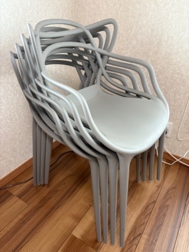 カルテル　アームチェア