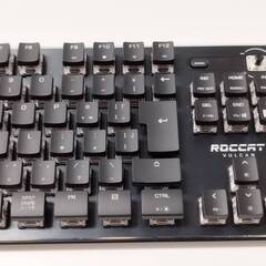 ROCCAT VULCAN ゲーミングキーボード/ROC-12-285/赤軸の画像