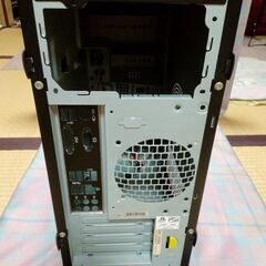 デスクトップパソコン　ケースのみ　中古　送料が高いので取りにこれる方限定の画像