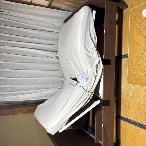 電動シングルベッドマットレス付き