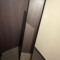 IKEAのFLAKNAN（フラクナン）ミラー