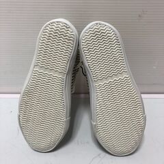 ☆【未使用品】GU スニーカー ストライプ 19cm 子ども用 タグ付き 側面ファスナー付き 長期保管(NF250627)546-24の画像