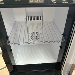 VERSOS 25L冷温庫 VS-404WH/BK ブラック (パンダリサイクル