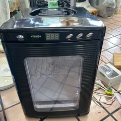 VERSOS 25L冷温庫 VS-404WH/BK ブラック (パンダリサイクル