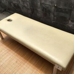 【マッサージベッド】180×70 Takada ハイロー 手動昇降 有孔 高田ベッド 整体院 整骨院 施術 エステの画像