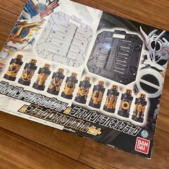 仮面ライダービルドフルボトルコンプリートセットの画像