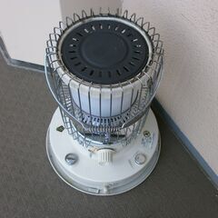 　TOYOTOMI 　Wクリーン対流型　石油ストーブ KR-33A の画像