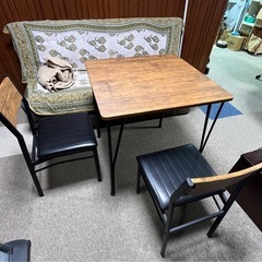 テーブル&椅子セット