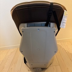 【終了しました】コンビ　回転式チャイルドシート(不具合あり)の画像