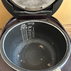 炊飯器　10号炊きの画像
