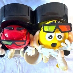 M&M's チョコレートディスペンサー 3Dムービー カウチ 黒限定レアカラー
の画像