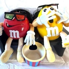 M&M's チョコレートディスペンサー 3Dムービー カウチ 黒...