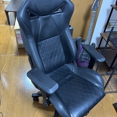 ゲーミングチェア