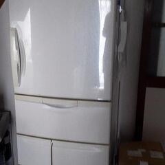 氷が自動で出来る冷蔵庫