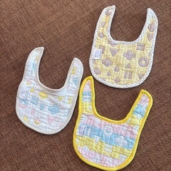 ❣️ガーゼ　ベビー スタイ よだれかけ 3枚セットの画像