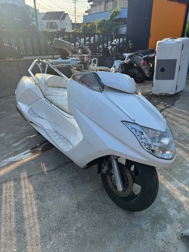 マグザム　カスタム　スピーカー爆音　LED