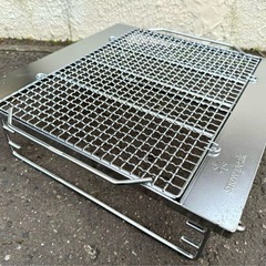 【札幌市内お届け無料】廃盤色スノーピーク焚火台L 7点フルセット(焼きアミProL、焚火セットPro)の画像