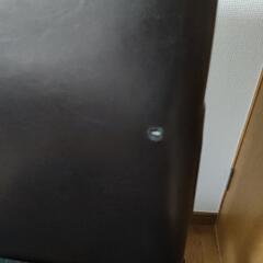 いす2脚の画像