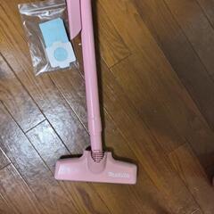 中古品　マキタ コードレス掃除機(充電式クリーナー) ピンク CL105DWNPの画像