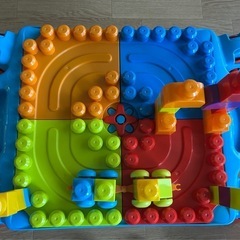 メガブロック(MEGA BLOKS)  ラーニングテーブル　わんわん　ピープル　ルーピング　プーさん　いもむし　おもちゃ　おまとめ　7点　の画像