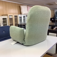【リサイクルサービス八光】幅66cm　明光ホームテック もっちもち 肘付き座椅子 グリーンの画像
