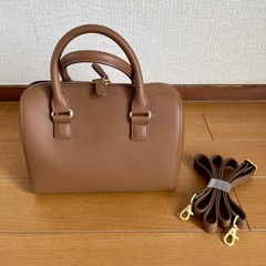 ユニクロレザータッチ2WAYボストンバッグ