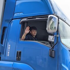 【株式会社星川産業 群馬営業所】〈地場配送ドライバー〉入社祝い金最大15万円支給/地場配送スタッフ募集/一人立ち後は歩合制でしっかり稼ぐの画像