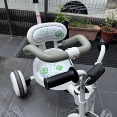三輪車　ミッキー　ホワイトの画像