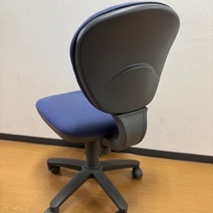 0円でお譲りします！即日お渡しオフィスデスクチェアの画像