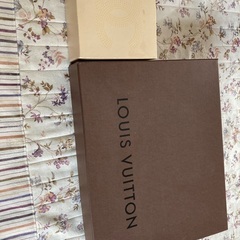 LV ルイヴィトン　CHANELシャネル　空箱