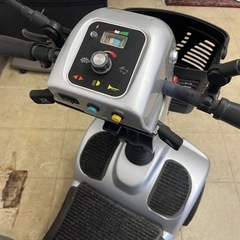 フランスベッド　リハテック　電動車椅子の画像