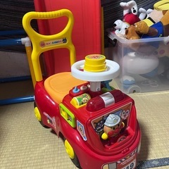 アンパンマン消防車手押し車