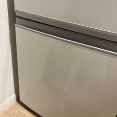 SHARP 冷蔵庫の画像