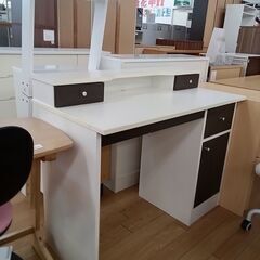 値下げしました!!★リユースのサカイつくば店★TK5715 ニトリ デスク ホワイト H83×D50×W100 クリーニング済みの画像