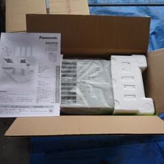 【受渡予定者決定】パナソニック 加湿器 気化式 ナノイー搭載 FE-KXU07-W 新品 未使用　の画像