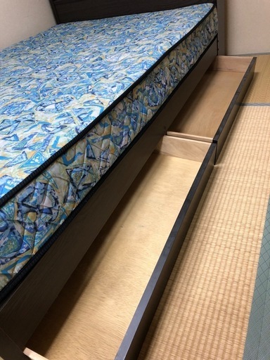 ベッド