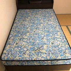ベッド
