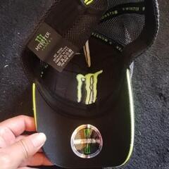 MONSTERのベースボールキャップの画像