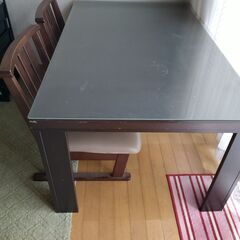 ダイニングテーブル　85×145ｃ　椅子2客の画像
