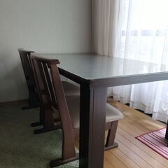 ダイニングテーブル　85×145ｃ　椅子2客の画像