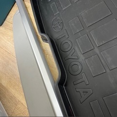 【30プリウス純正品】ラゲージトレイ　トノカバーの画像